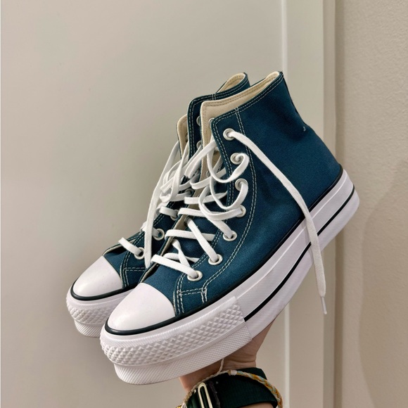 Converse Shoes - Women’s converse high top platform -8.5
